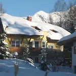 Haus Elisengrund Am Geigenbuehel - Prive 度假居 *