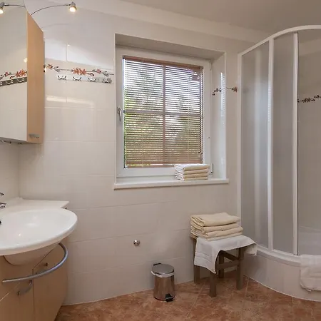 Semesterbostad Haus Elisengrund Am Geigenbuehel - Prive