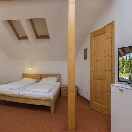 Haus Elisengrund Am Geigenbuehel - Prive Semesterbostad